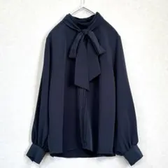 【grove】 2WAYボリュームスリーブボウタイブラウス ネイビー Lサイズ