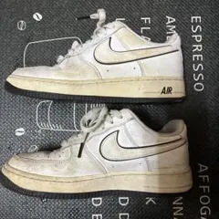エアフォース1白黒のサムネイル