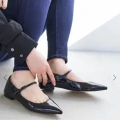 LE TALON ポインテッドワンストラップフラット