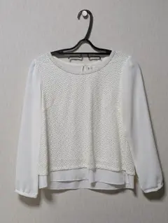 組曲　レース使い長袖ブラウス