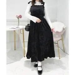 黒いベルベット風ロングワンピース