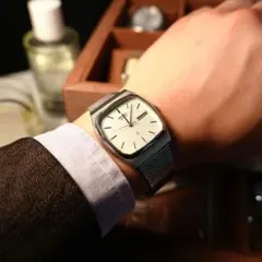 70s Vintage Seiko Emblem セイコーエンブレム スクエア 70s Vintage Seiko Emblem セイコーエンブレム スクエア - メルカリ