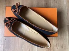 HERMES  無地 フラットシューズ・バレエシューズ 極上の履き心地！足を入れる度に心が豊かになる「エルメスのフラット