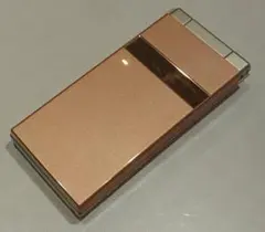 Excellent condition Docomo P-06C Rose Gold Feature Phone with One-Seg TV and Snoopy design.
