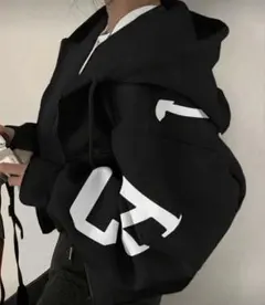 ブラック ジップアップ フーディ NEW YORK ジッパータイプ