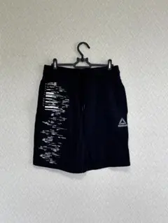 Reebok ショートパンツ ブラック メンズ