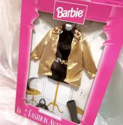 Item thumbnail for item cdc6580c-93be-4e1b-af56-ccfc446d9c4e