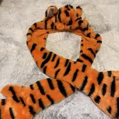 トラ耳付きプラッシュスカーフ　ティガー