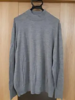 美品　ユニクロ　グレー　タートルネック　 ニット　セーター　4XL　毛100％