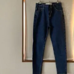 Item thumbnail for item d96747f2-e3ce-414c-a0bf-2a5ef9f84825