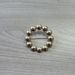 ゴールド パール 円形ブローチ　卒業式、入学式、卒園式、入園式
