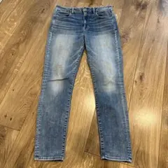 AMERICAN EAGLE OUTFITTERS スリムフィットデニム