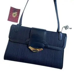 Item thumbnail for item 40c01d8a-852a-4dac-b705-a422a753980f