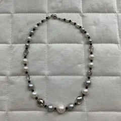 シルバー ホワイト ブラック ネックレス