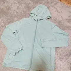 美品　ユニクロ　エアリズム　140 ジップアップパーカー　ミントグリーン　羽織り
