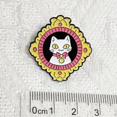 【新品未使用】猫 ネコ 白猫 ピンバッジ ピンバッチ ピンズ ブローチ