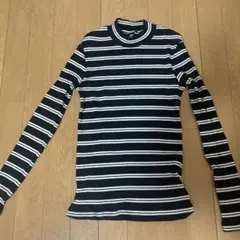 美品　UNIQLO トップス　リブハイネックTボーダー