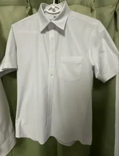 ユニクロ　ドライノンアイロンストライプワイシャツ　Ｓ