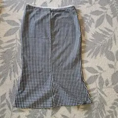 最終お値下げ美品、新品、タグなしZARAギンガムチェック マーメイドスカート