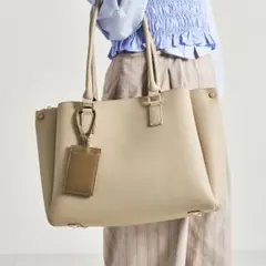 Item thumbnail for item cf14196d-a12d-42e6-be41-81a0acbd71b4