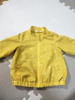 ほぼ新品　80 薄手アウター　ウィンドブレーカー