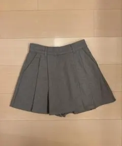 HOLISTER ホリスター グレー スカート インナーパンツ付き Sサイズ