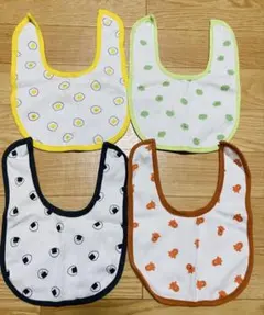 スタイ よだれかけ　4点セット