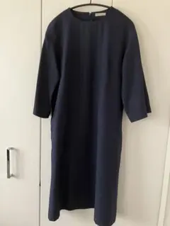 Iiflattie shipsワンピース 紺色