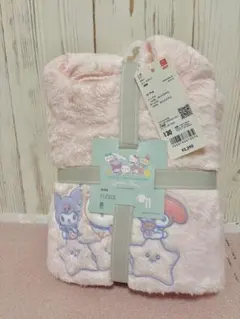 ちいかわ サンリオキャラクター ユニクロ　フリースパジャマ 130cm