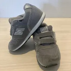 New Balance スニーカー 15cm グレー