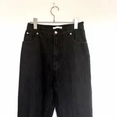 ブラック デニムパンツ Mサイズ テーパードのサムネイル
