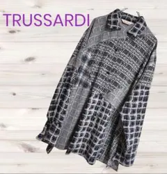 TRUSSARDIトラサルディ 総柄 オー バーサイズ ブラウス シャツ 42のサムネイル