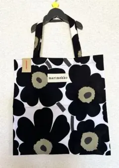 現地購入】marimekko 花柄 トートバッグ ☆ペーパーナプキン付き 