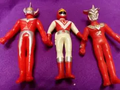 １９８８年製蔵出ライブマン、ウルトラマンタロウ、レオソフビフィギュア人形セット