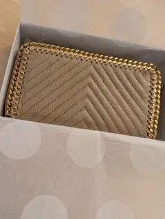 完全未使用品　ステラマッカートニー　長財布　ベージュのサムネイル
