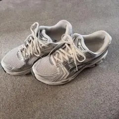 asics GEL-KAYANO 14 ホワイト/シルバー スニーカー