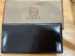 ロエベ 札入れ レザー ダークラウン 二つ折り 長財布 シック メンズのサムネイル