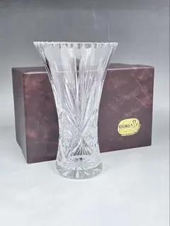 E54 ボヘミアクリスタル花瓶　箱付き　ボヘミア　花瓶