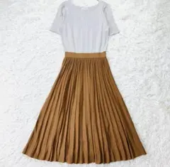 未使用⭐︎ナチュラルビューティーベーシック バイカラープリーツニットワンピース　M