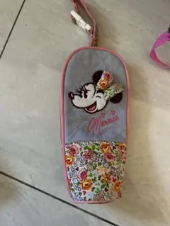 Item thumbnail for item b9941743-5d9c-46e5-be98-fa625c641b44