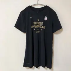 NIKE♡Tシャツ　トップス　半袖　レディース　Sサイズ　ブラック　スポーツ