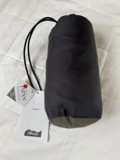 Item thumbnail for item cbc660bf-e92f-4787-84bb-451252424d94