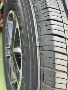 JEEPラングラー純正ホイール 4本セット 255/70R18 ブリヂストン Jeep（ジープ） JL ラングラー アンリミデット サハラ 純正 18インチ