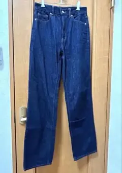 ＊ハイウェストストレートジーンズ（未使用）