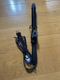 サロニア カールヘアアイロン ブラック　25㎜