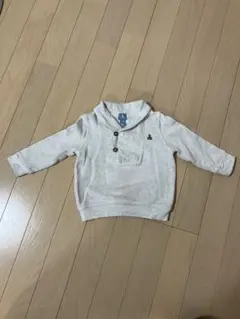 babyGapグレー ボタン付き襟 トレーナー