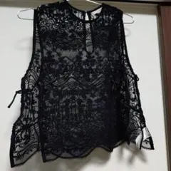 値下げ】TORRAZZO DONNA（トラッゾドンナ）ノースリーブレーストップス