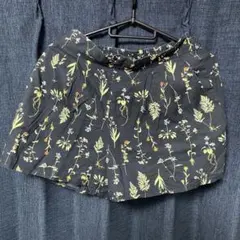 earth music&ecology 花柄ショートパンツ