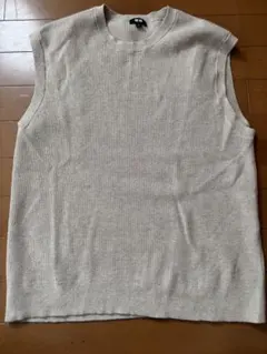 UNIQLO ベージュ ノースリーブニット Sサイズ