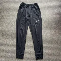 Item thumbnail for item 1b65deb6-8689-4f48-bd5b-efacbb2d464e